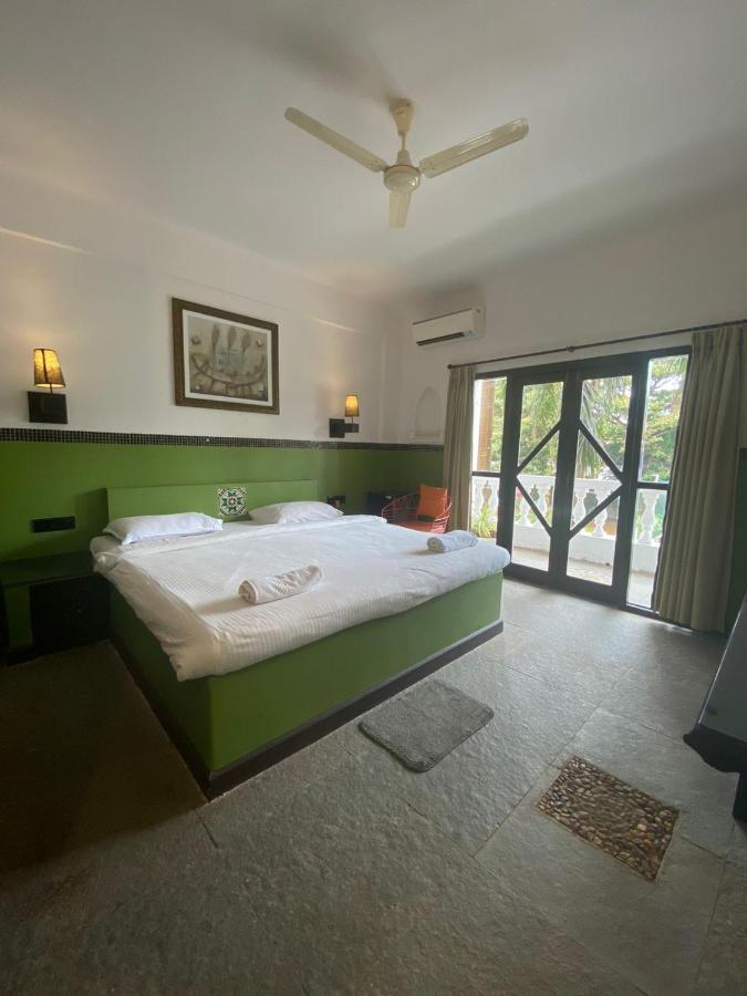 Ddhyana Resort ปณชี ภายนอก รูปภาพ